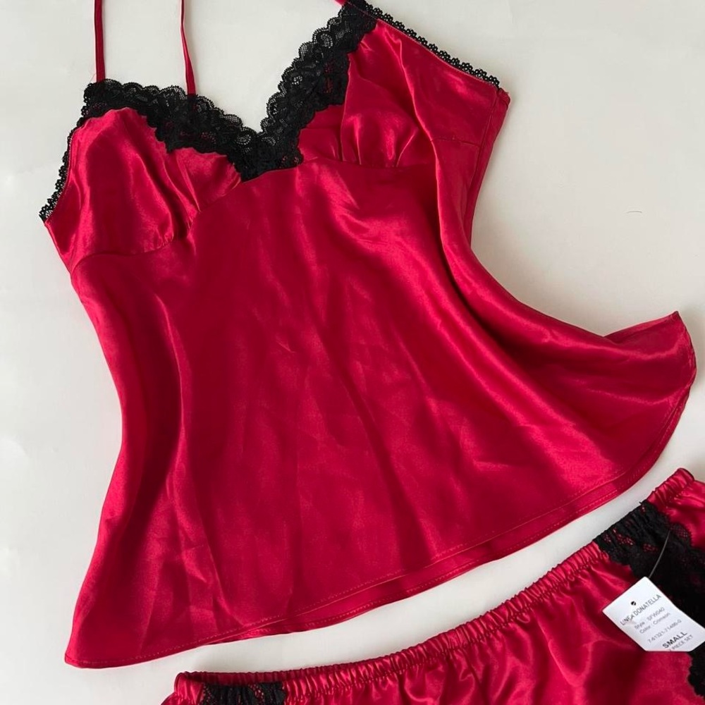 Red lace sleep set - Picture 2 of 5